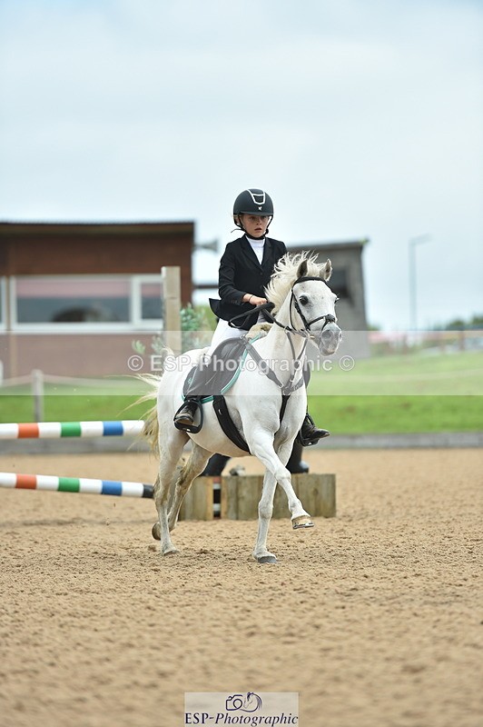 230819A-095858-00123 - Cls 36 Stepping Stones 128cm + 138cm