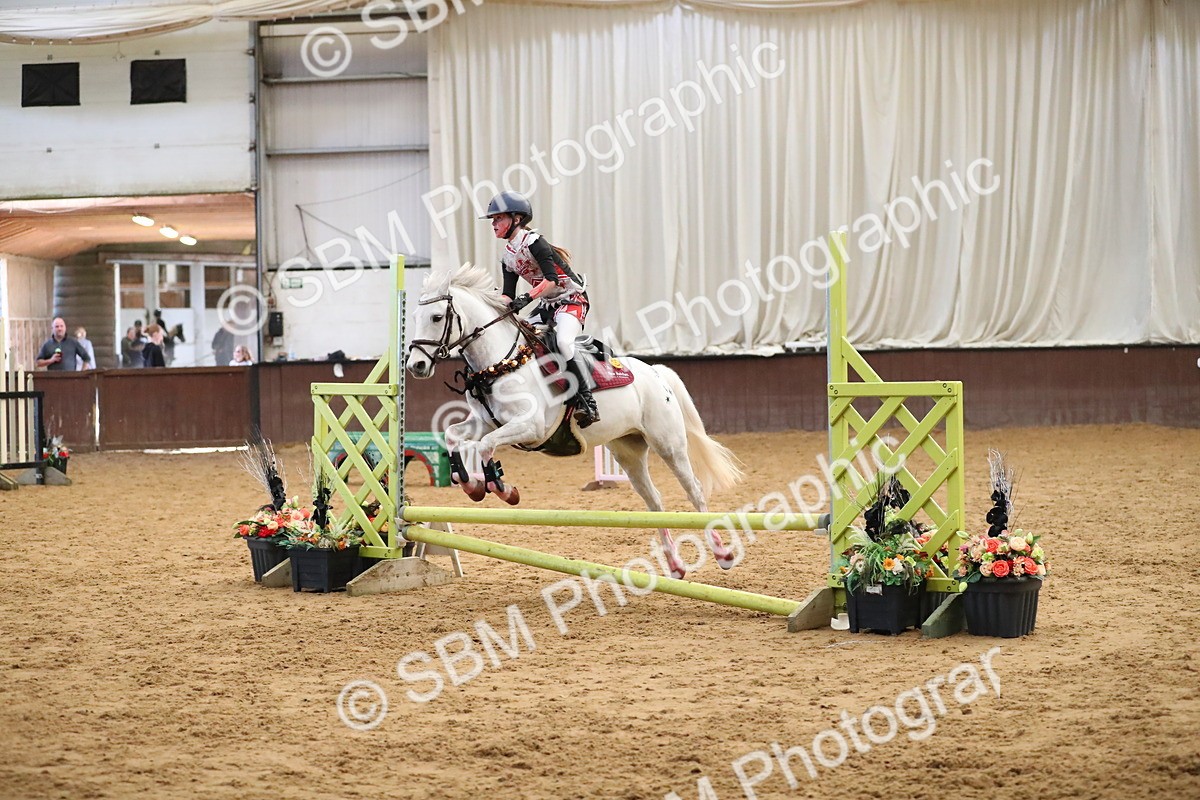 SBM_001373 - Class 3 - Horse & Hound