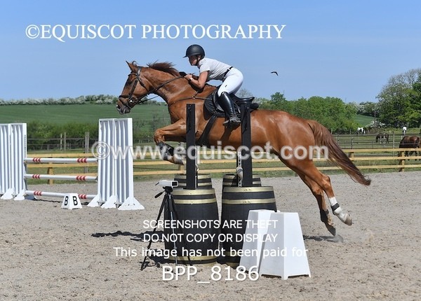 BPP_8186 - CLASS 4 Senior Discovery/ 1m Open