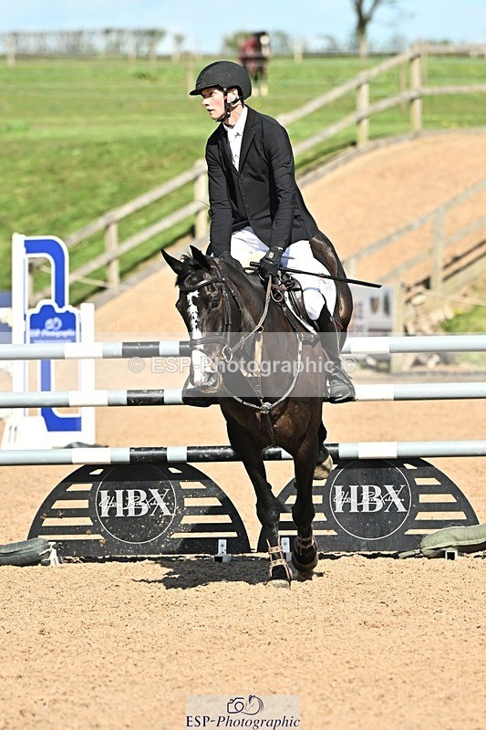 250416-152649-01743 - Cls 6 Foxhunter and 1.20m