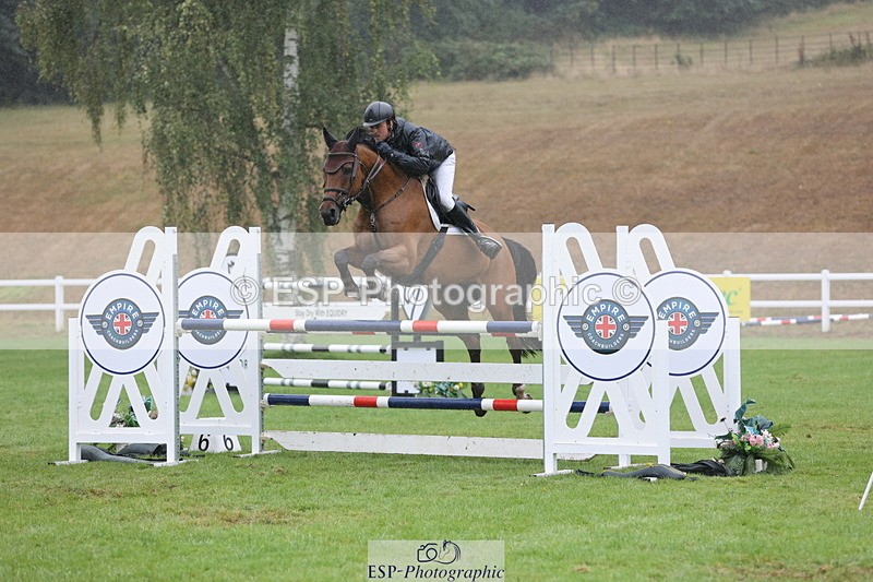 250830A-133054-06695 - Cls 16 Snr Newcomers and 1.10m Open