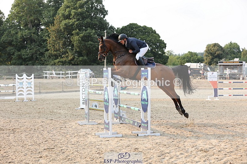 250816A-181254-03312 - Cls 11 Snr Foxhunter