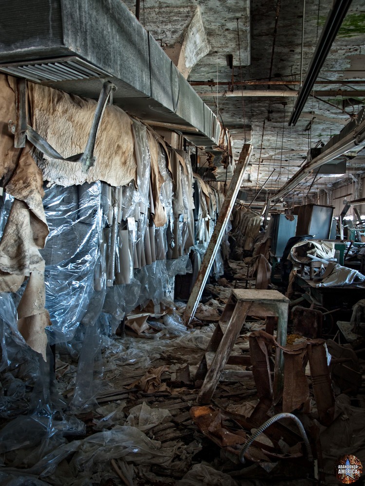 Lebow Brothers Clothing (Baltimore, MD) | Old Leather - Lebow Brothers Clothing Company