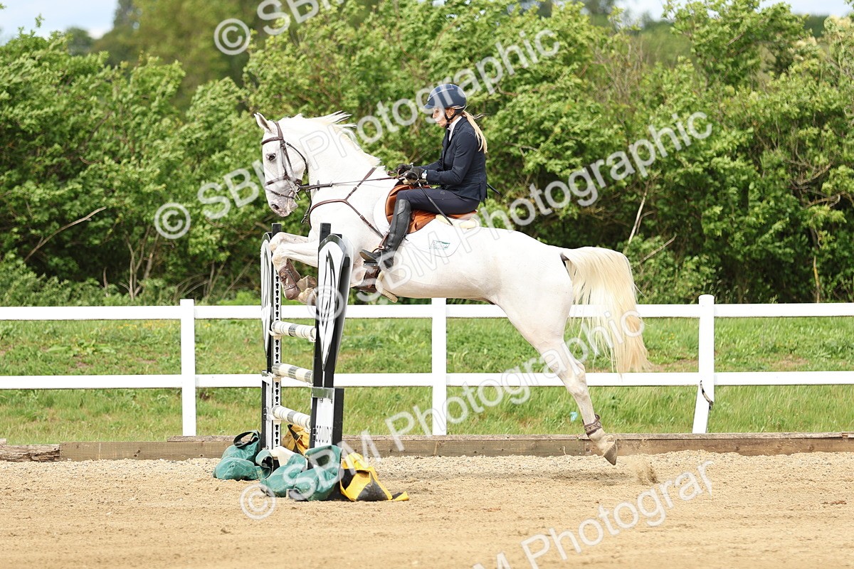SBM_001243 - Class 5 - Senior Foxhunter - 1.20m
