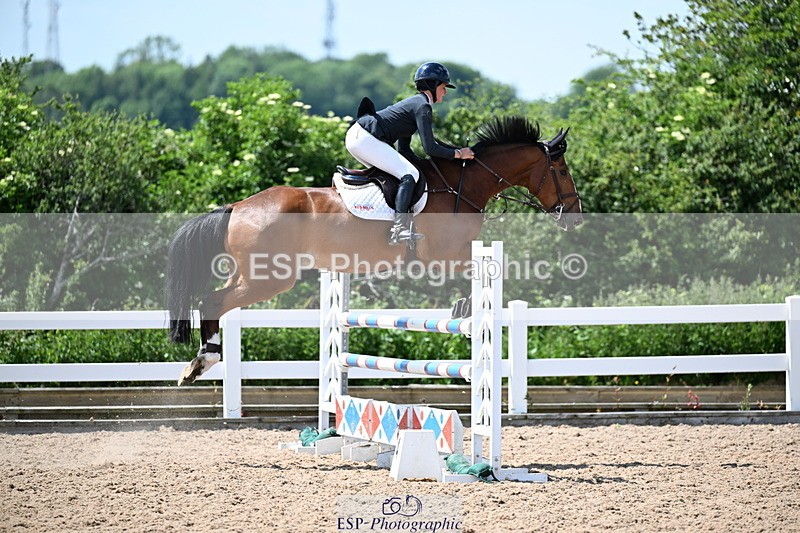 240605A-143341-00748 - Cls 4 Newcomers and 1.10m Open