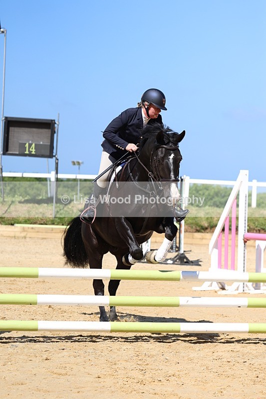 3E7A9159 - Class 7: Senior 70cm