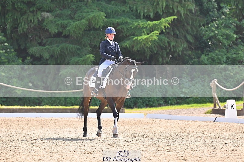 250523A-161112-08197 - A-060-Sophie.Wildern-CARTOON.HERO