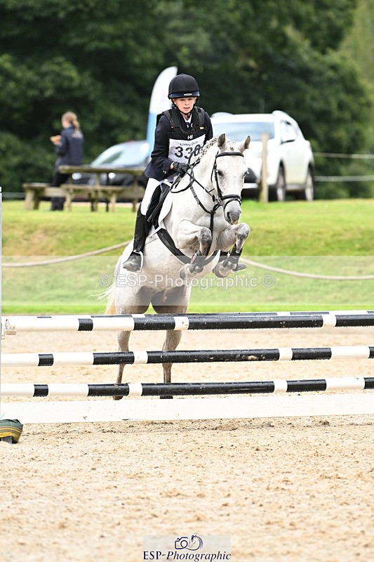 240824X-123848-25553 - 70cm Jump Off