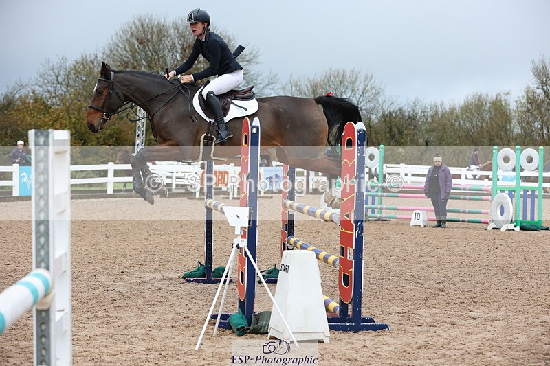 231112A-104529-03420 - Cls 17 Blue Chip Novice Winter Qualifier