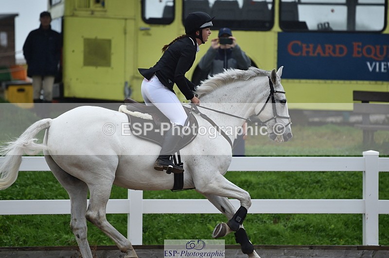 220829A-161528-00173 - 70cm Classes 3a 3b & 4