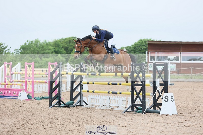 250524-125848-04870 - Cls 15 Snr Fox 1st Rnd