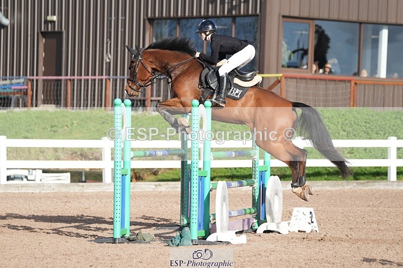 251108-130719-02649 - Cls 13 Foxhunter and 1.20m Open