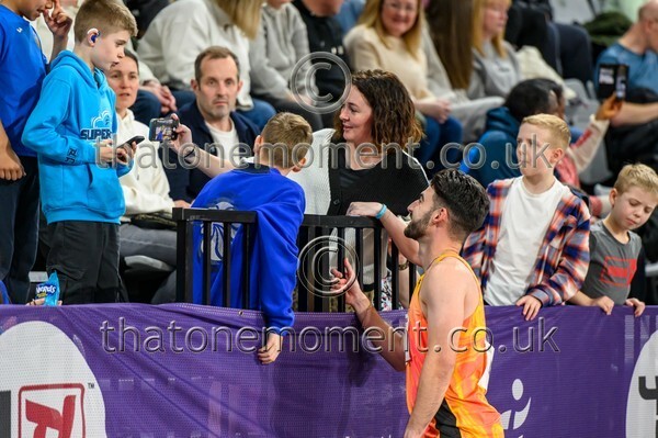 EAP25-910476 - Set One