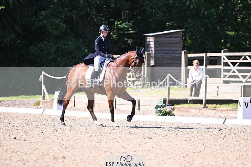 250522A-095559-02778 - A-009-Clementine.Crosthwaite.Eyre-LYJADOR