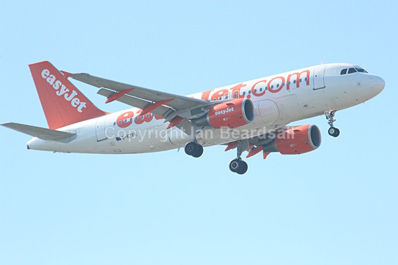EasyJet.COM - Airplanes