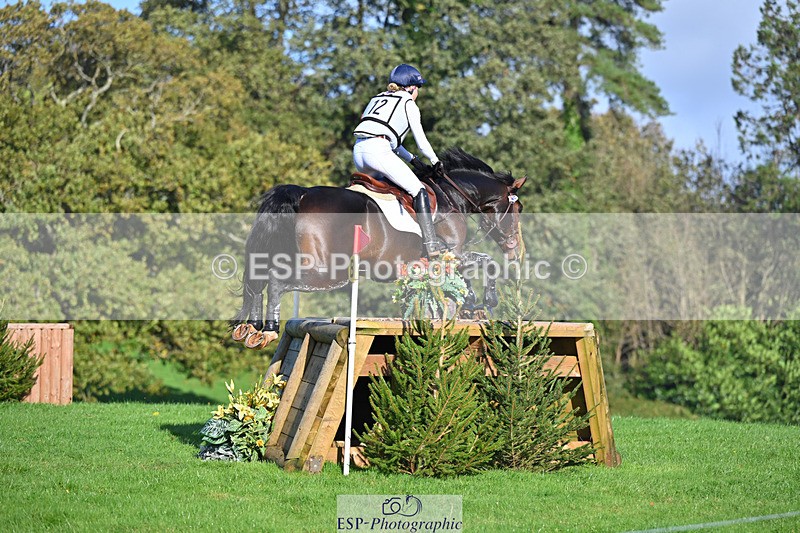 241025-111233-06680 - 012-Mollie.Summerland-SKITTEL.D'EKWI