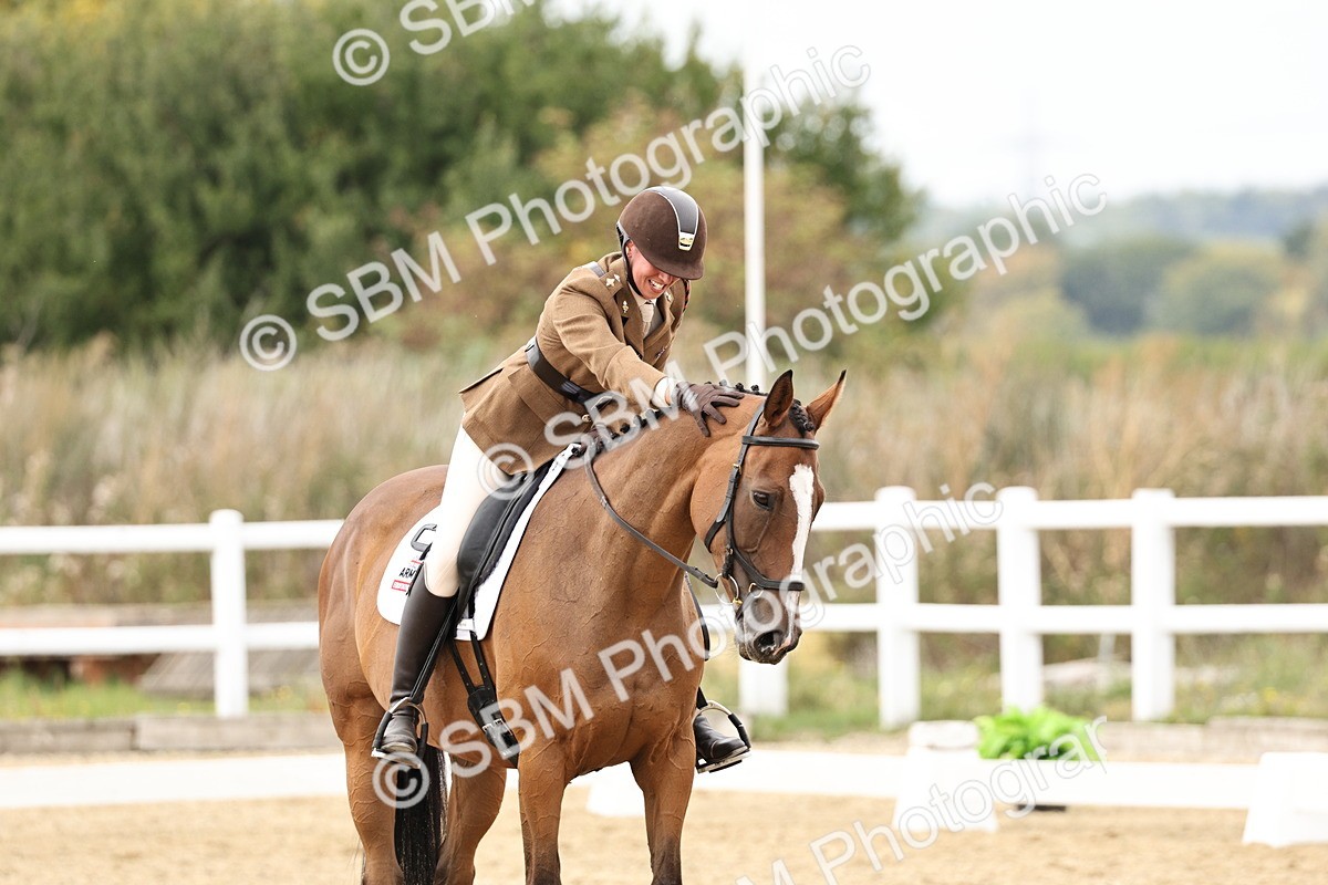 SBM_013254 - Class 3 - Novice 4 - 11.43-12.25