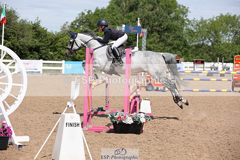 240629A-112557-04532 - Cls 17 Discovery and 90cm Open