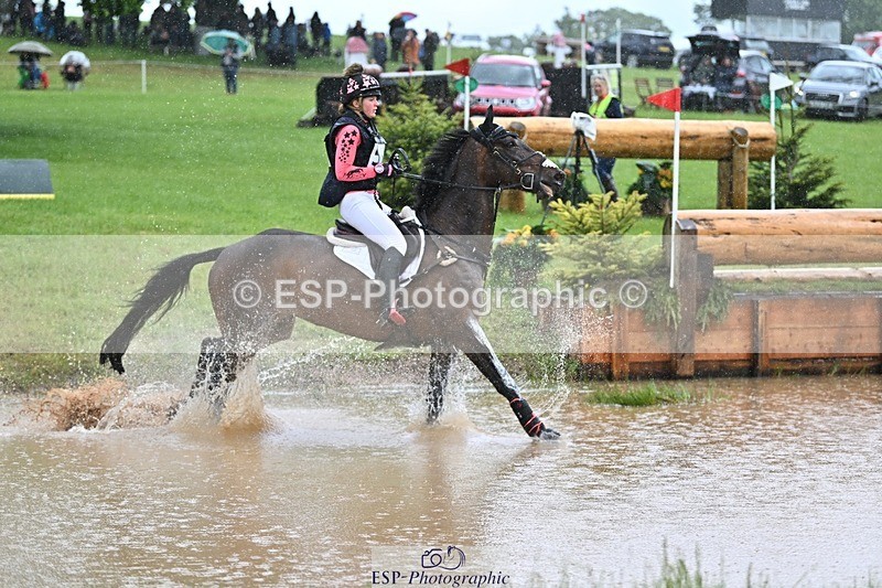 240526-134118-23010 - 539-PURE_TRENDSETTER-Ellie_Fredericks