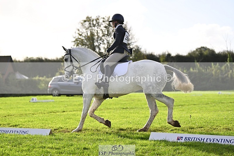 241025-100335-05680 - 356-Demelza.Barnes-GRAGEELAGH.BLUEBELL