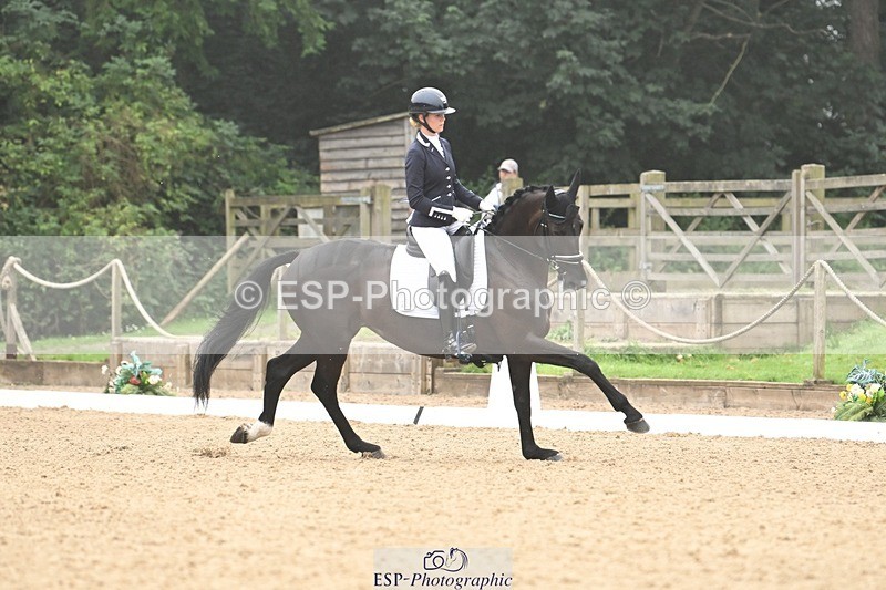 240811-110438-05395 - 226-Georgie.Nicholls-Woodcroft.Kika.Quina