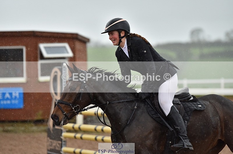 231028A-141214-01846 - Cls 5 Foxhunter & 1.10m Open
