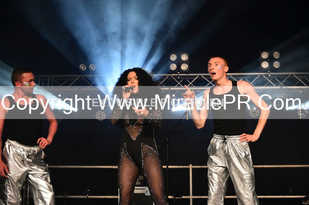 SH4_6266 - The Cher Experience
