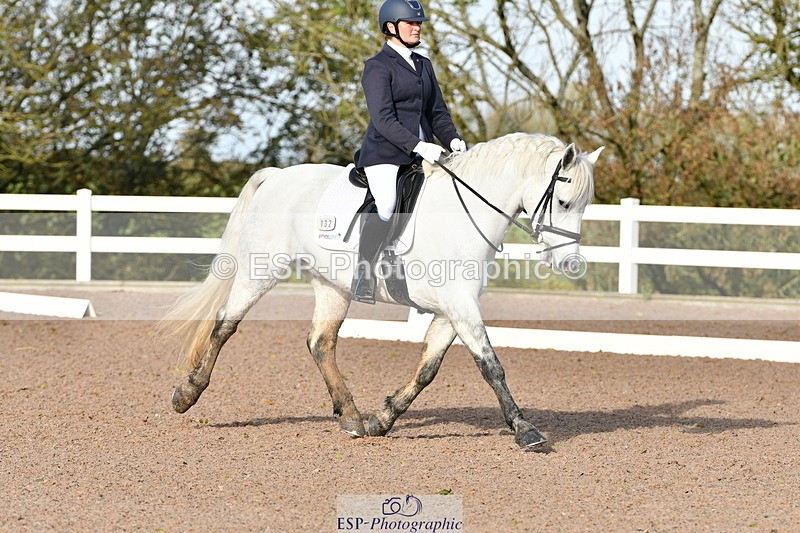 231104A-103945-00126 - Cls 4 Novice 22