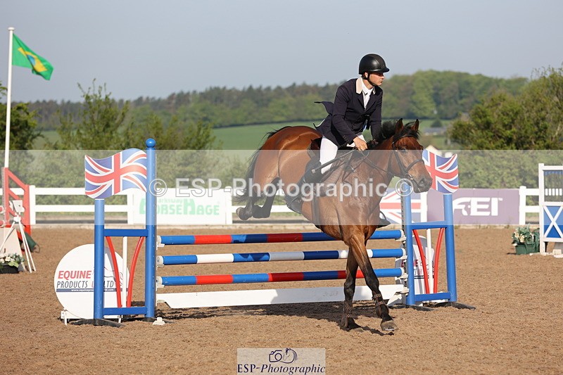 240510A-082439-04213 - Cls 13 British Novice and 90cm Open