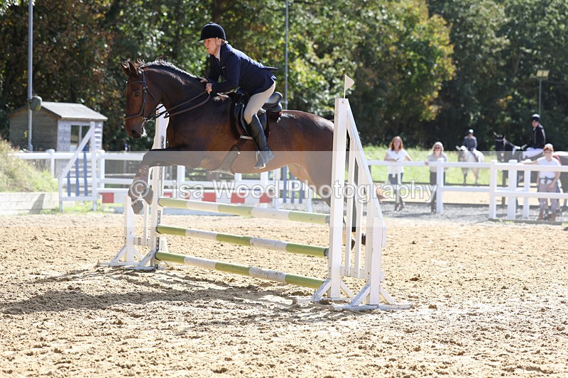 3E7A5076 - Class 9: 80cm Senior