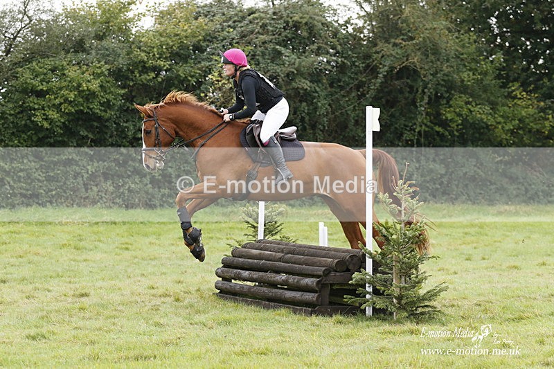  WWHT 171021 2077 - Novice Pairs (0.80m)  17/10/21