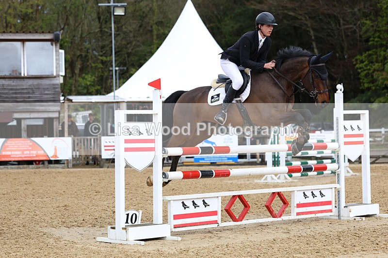 3E7A1770 - Class 7: Senior Newcomers/1.10m open