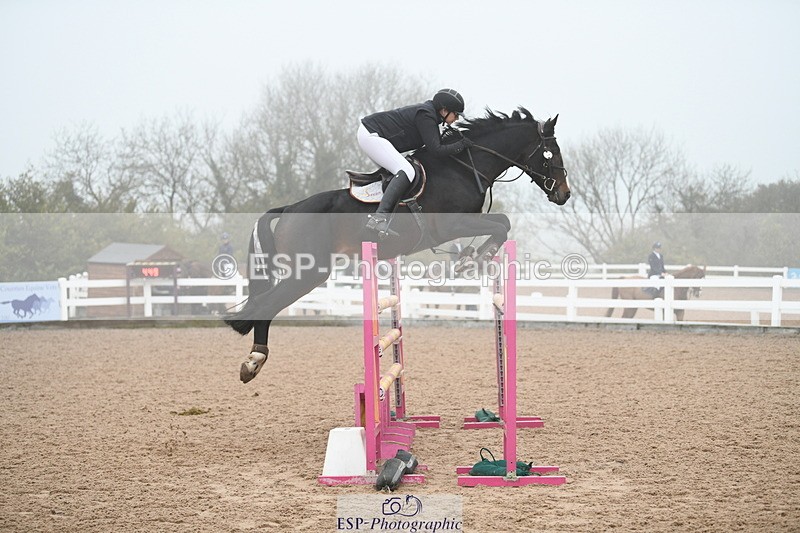 241103A-131104-08174 - SUN Cls 22 Blue Chip Performance Champ Q and Open