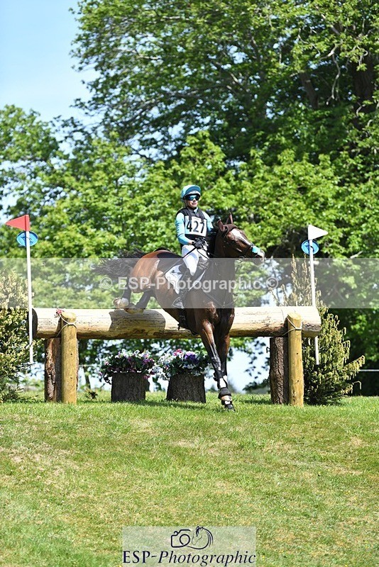 230528-105954-16402 - 427-MONKEYING_AROUND-Izzy_Taylor-XC