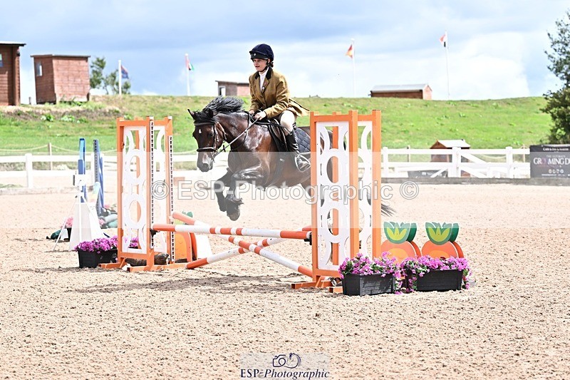 250729-145302-00031 - Clear Round and 60cm