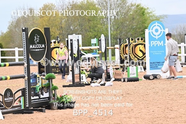 BPP_4514 - CLASS 20 SUN British Novice/90cms Open