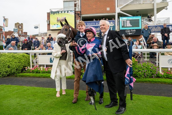 120724-Race 2-Flora Of Bermuda-8669 - Race 2 2.40pm William Hill Summer Stakes