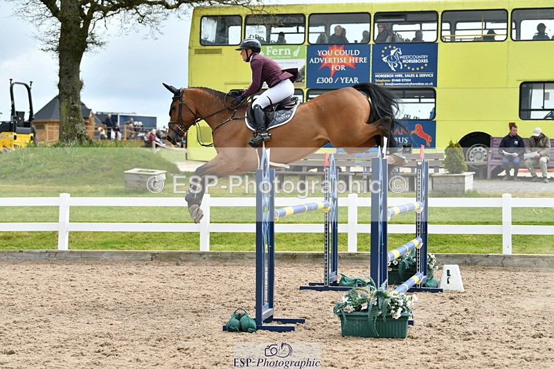 240421A-113536-13717 - Cls 20, 1 Star Silver Tour 1.20m