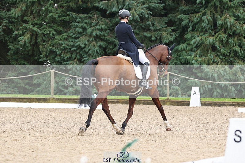 241024-143157-04096 - 227-Clementine.Crosthwaite.Eyre-LYJADOR