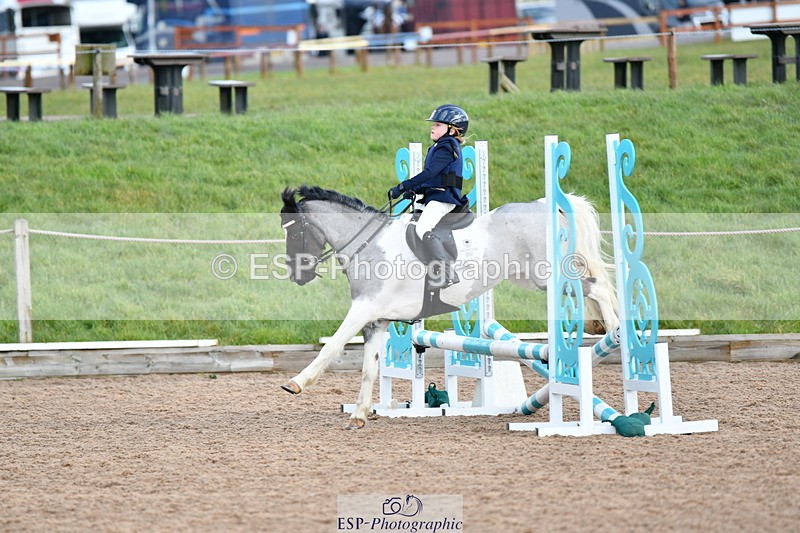 240310A-100855-01742 - Cls 14+15 Club and Schools 60cm