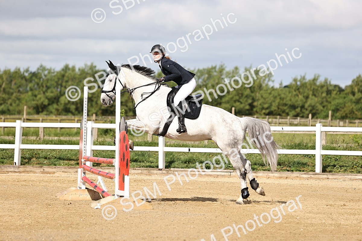 SBM_001793 - Class 8 - Clear Round