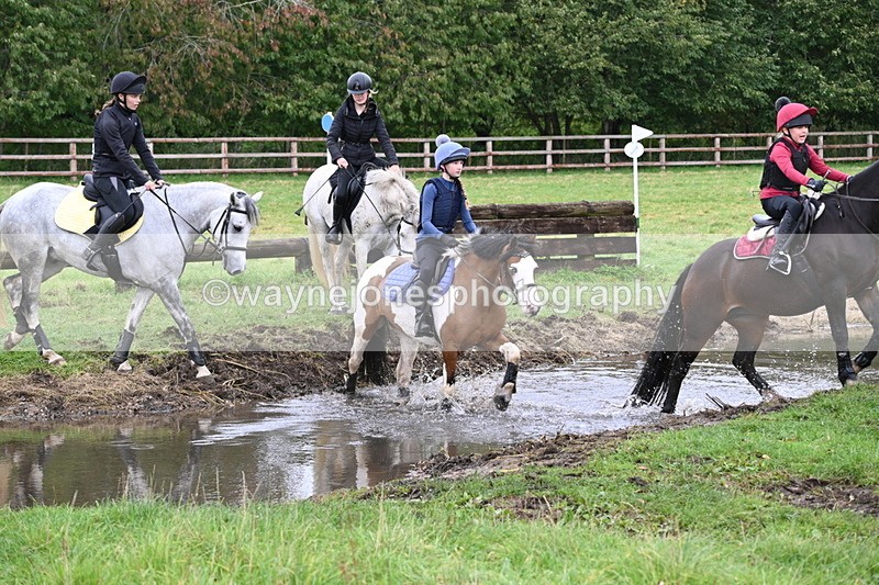 WJ6_6164 - Time at Photographer 12:41 to 13:05