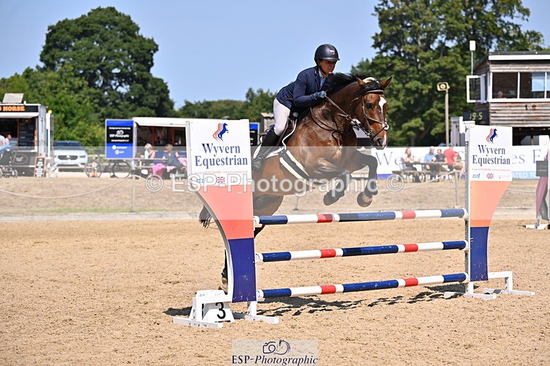 250817A-125003-04353 - Cls 19 Snr 1m Open