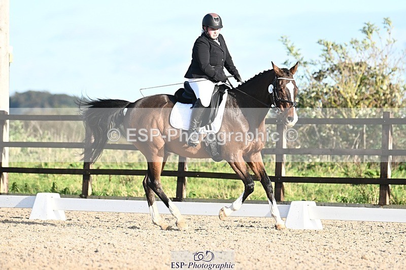 231105-143525-02420 - Cls 5 Novice 27 Start to 15.30 break