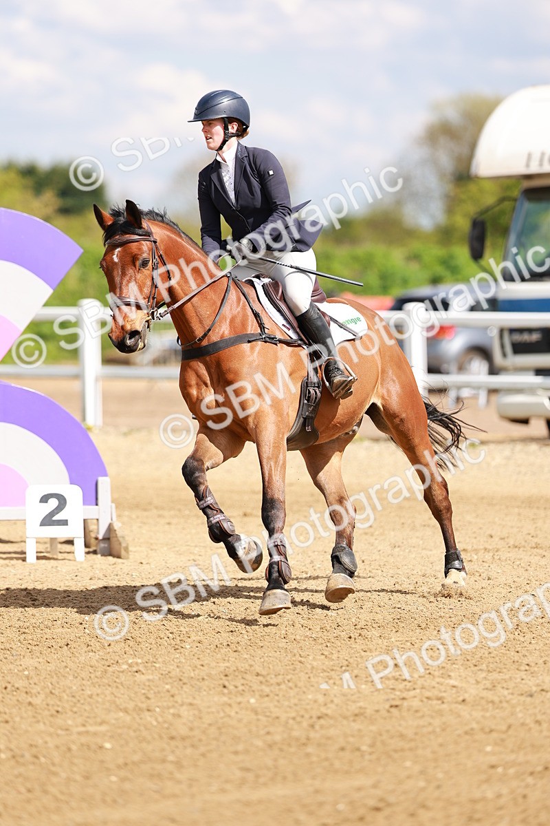 SBM_001839 - Class 4 - Senior Newcomers - 1.10m