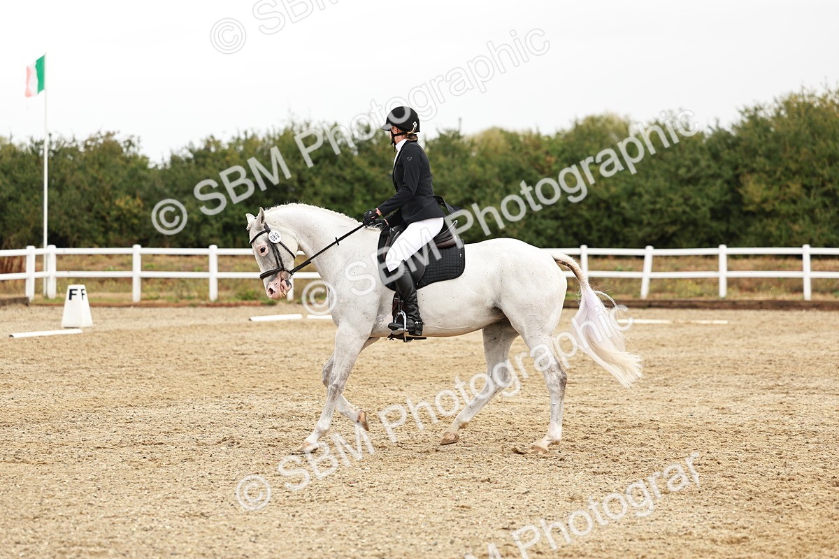 SBM_001598 - Class 4 - P2 Warm Up 10.46-12.10