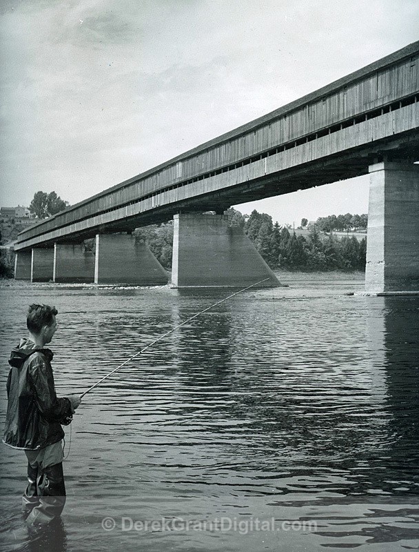 Salmon Fishing Hartland New Brunswick Covered Bridge - Historic New Brunswick