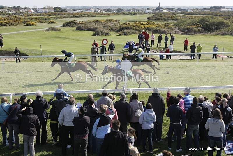 Race 4 16 - Gsy Race Finish Line 03/05/10