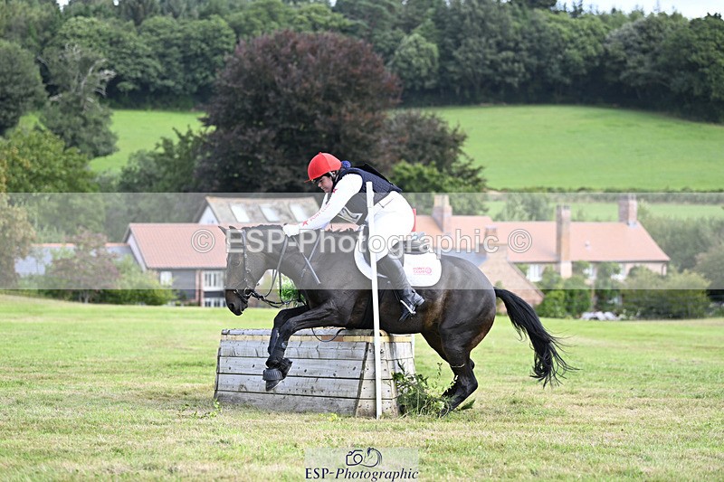 240825X-105527-31476 - 70cm XC 10.00 to 11.00