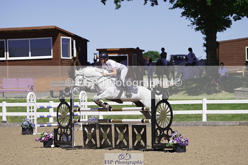230624A-152542-02225 - Cls 26 Pony Foxhunter & 1.10m Open